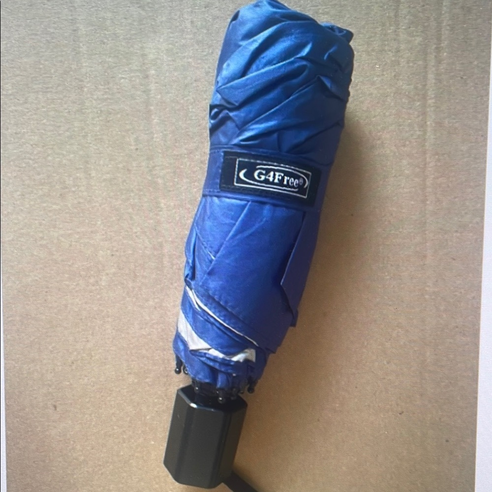 G4Free Blue Compact Umbrella